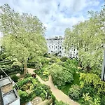 2Bed Flat In The Heart Of London