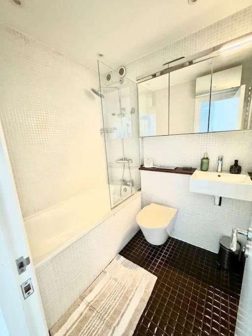 2bed Flat In The Heart Of Apartment *