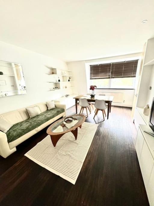 2bed Flat In The Heart Of Apartment